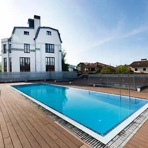 https://villa-elisa-by-basquelidays.sansebastianhotels.net